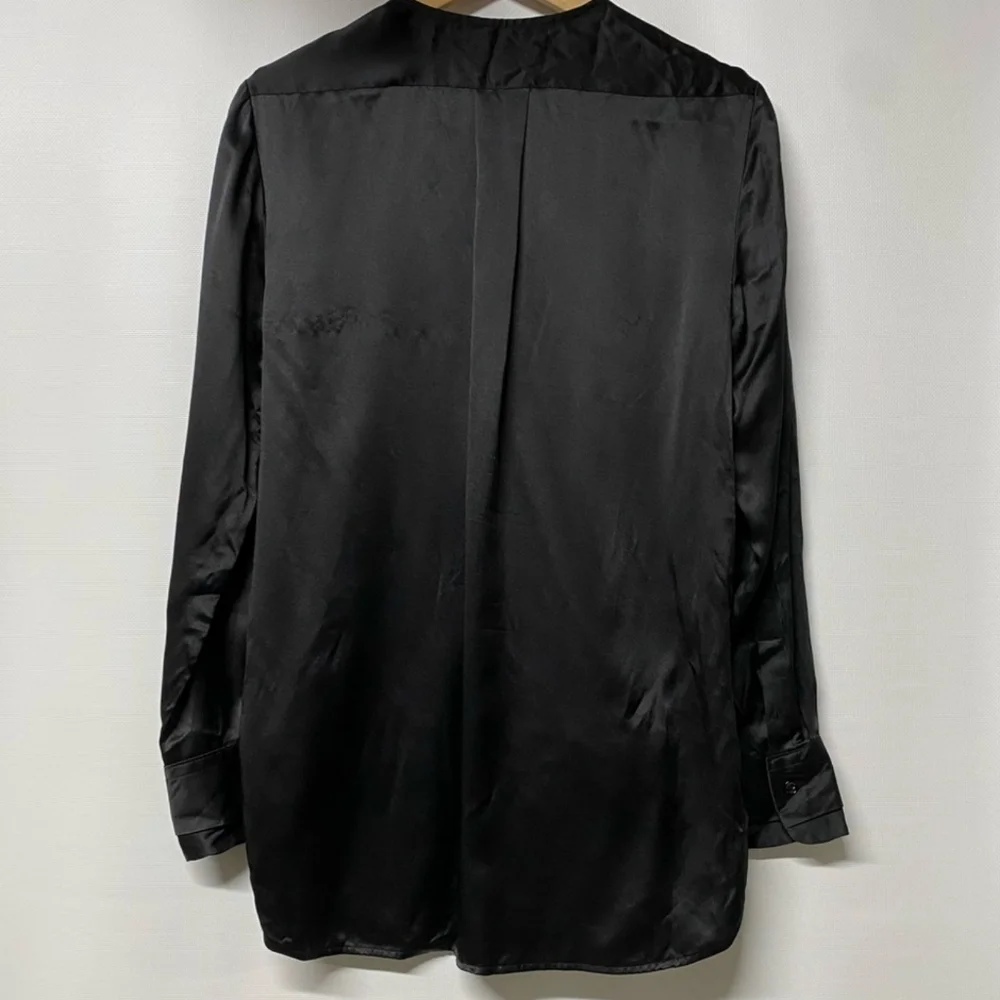 Rag and Bone Victor black Silk/velvet surplice blouse size PS - Picture 2 of 15